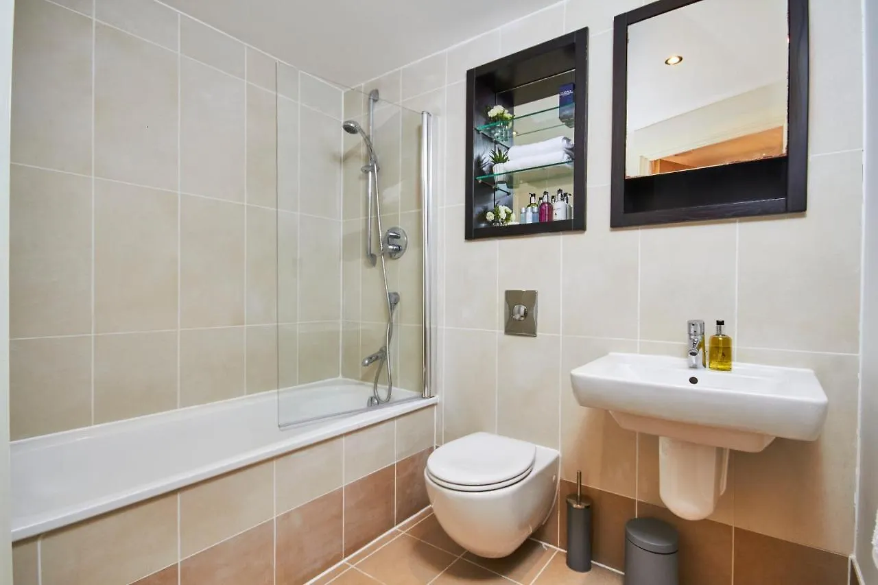 Deluxe Leeds City Centre Apt With Free Parking No Balcony United Kingdom